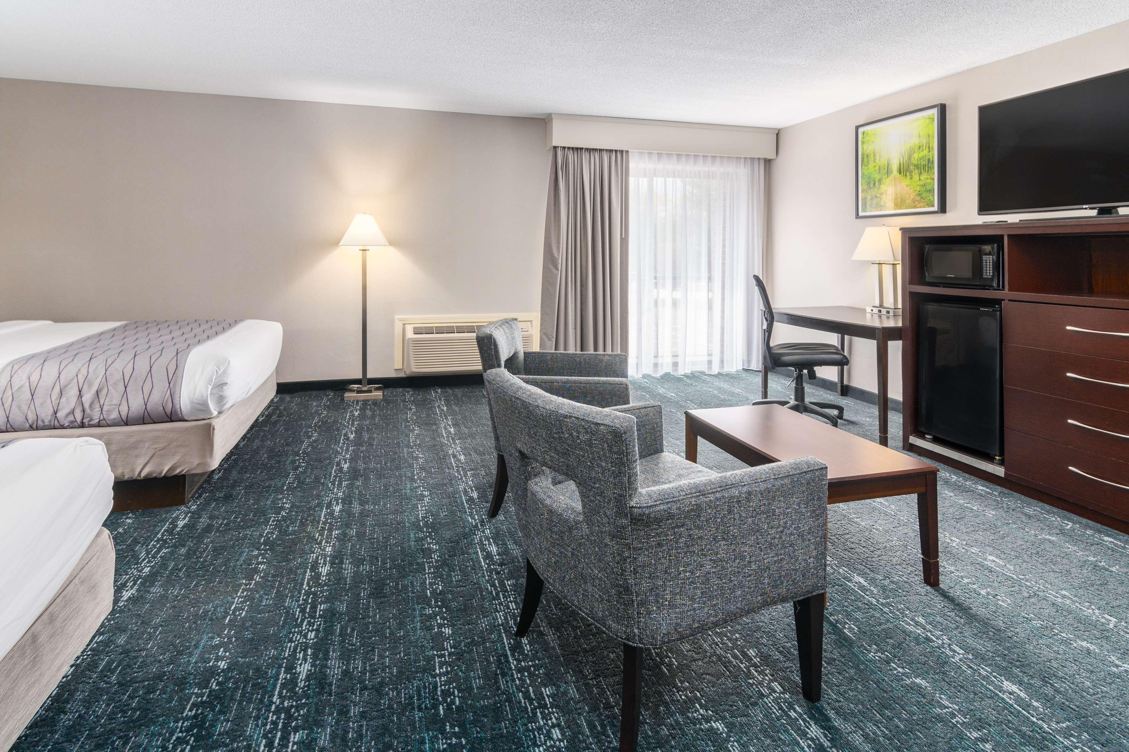 Best Western Plus Keene Hotel Esterno foto