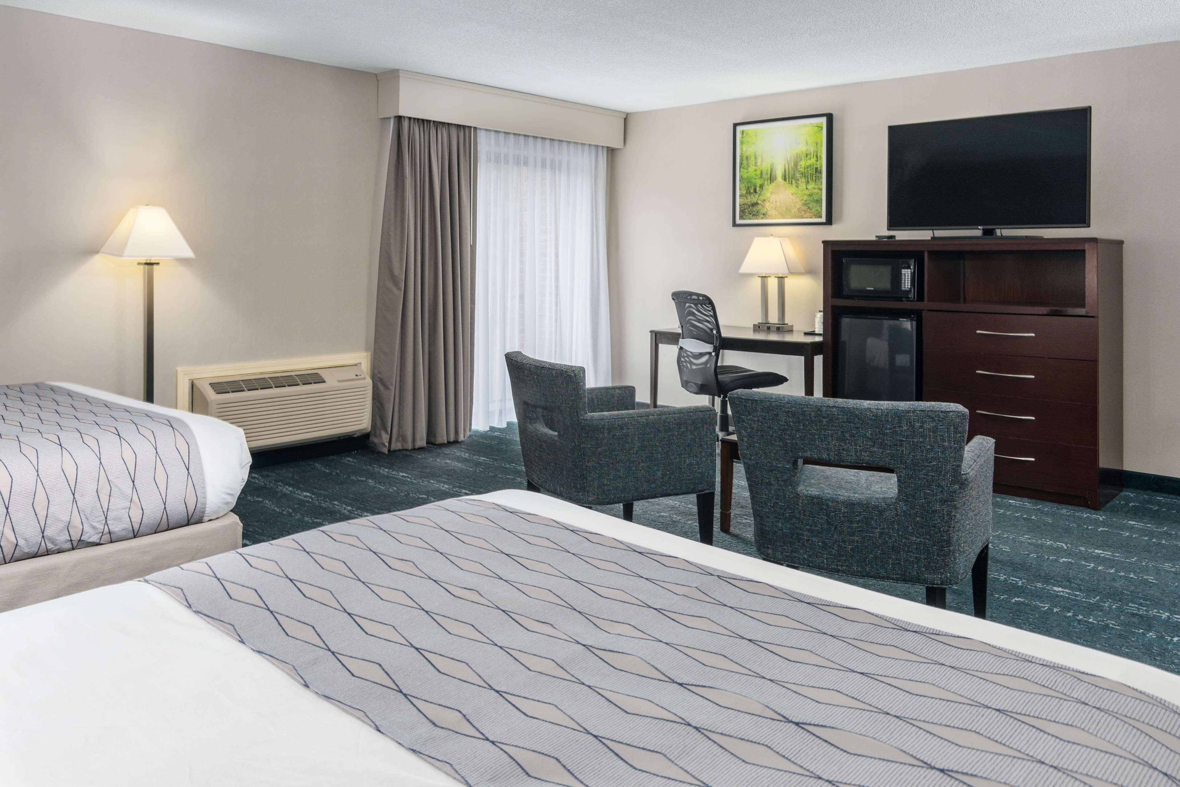 Best Western Plus Keene Hotel Esterno foto