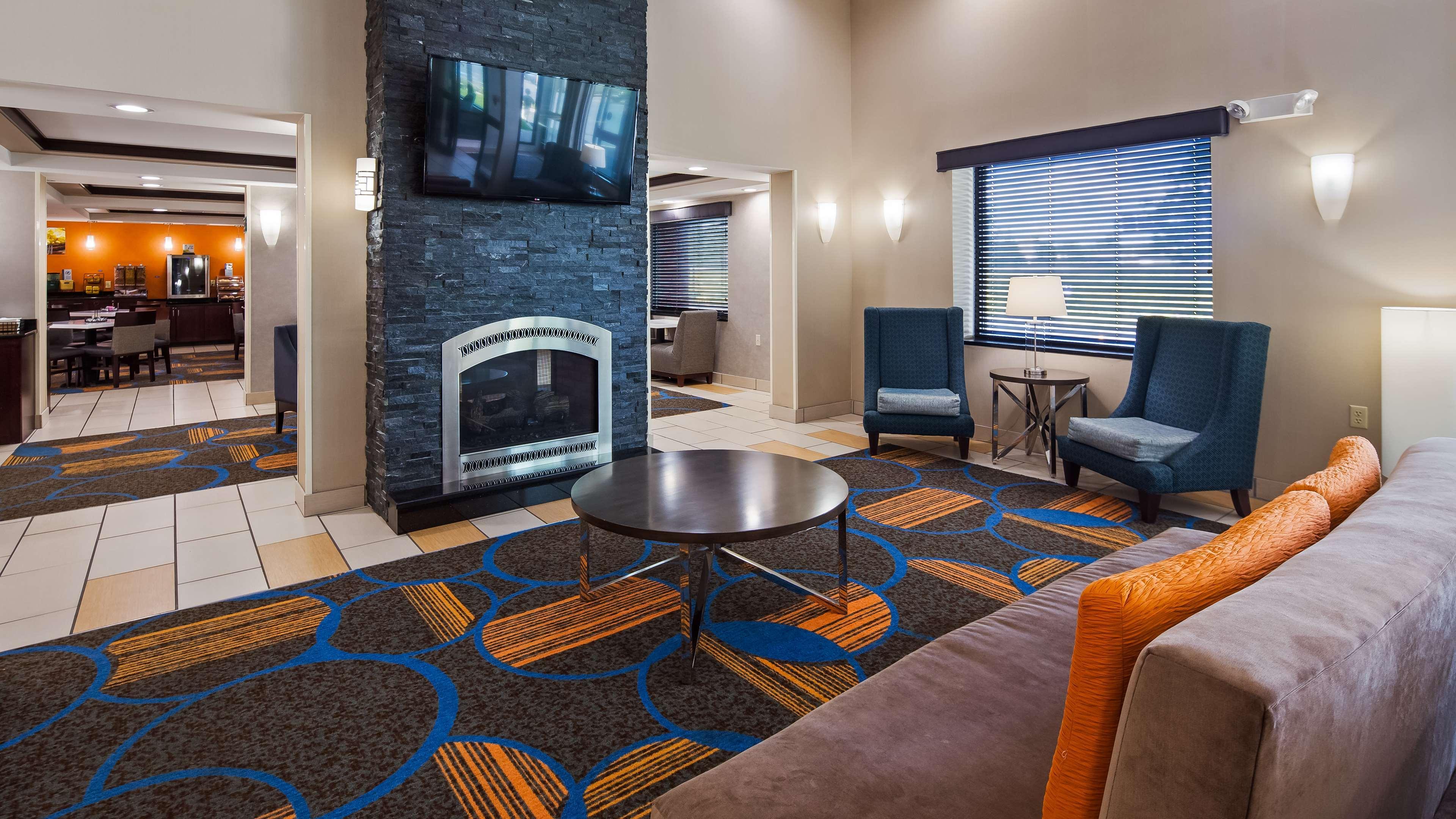 Best Western Plus Keene Hotel Interno foto