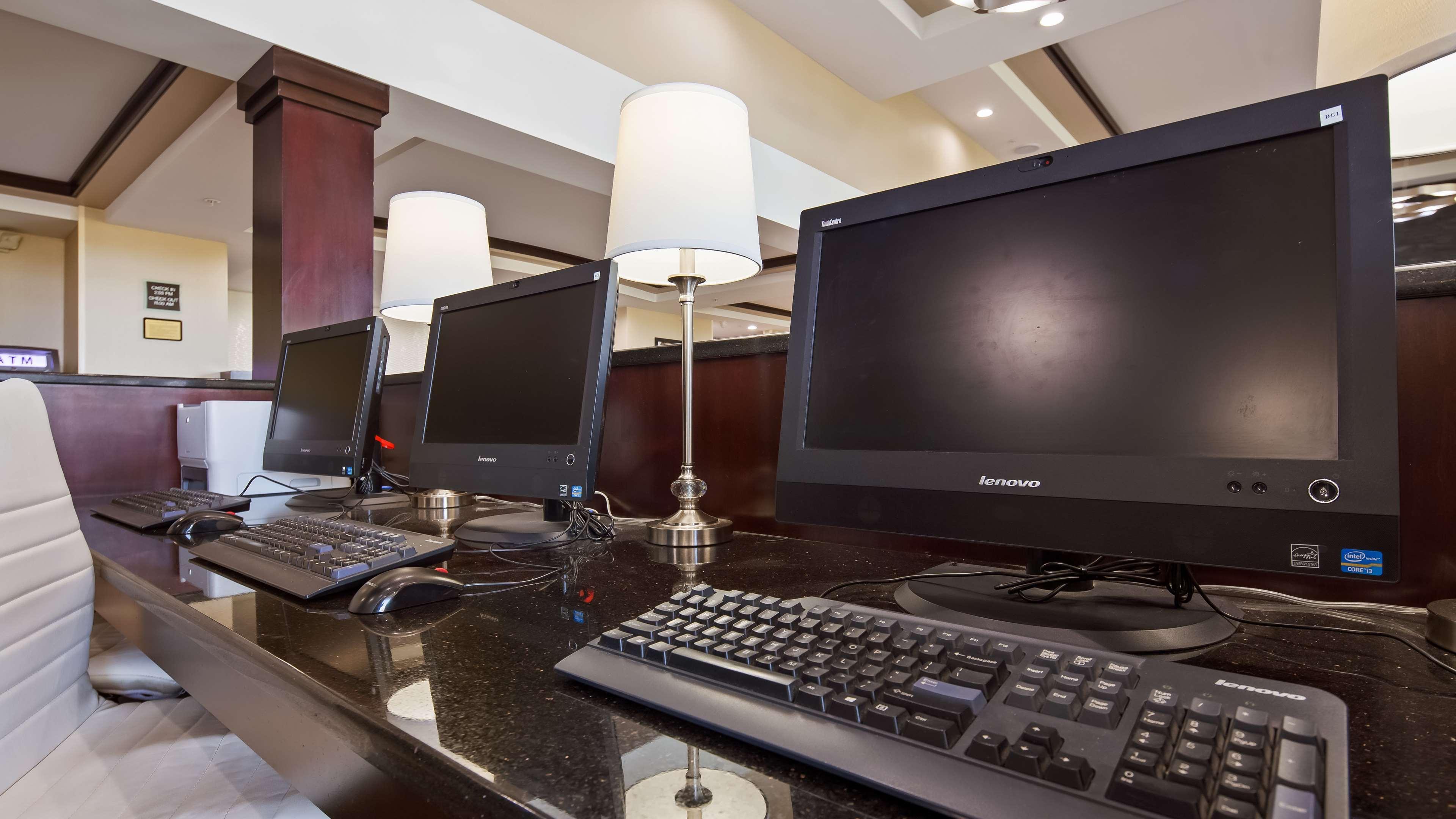 Best Western Plus Keene Hotel Esterno foto