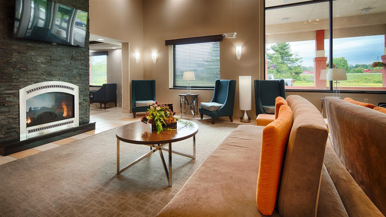 Best Western Plus Keene Hotel Esterno foto