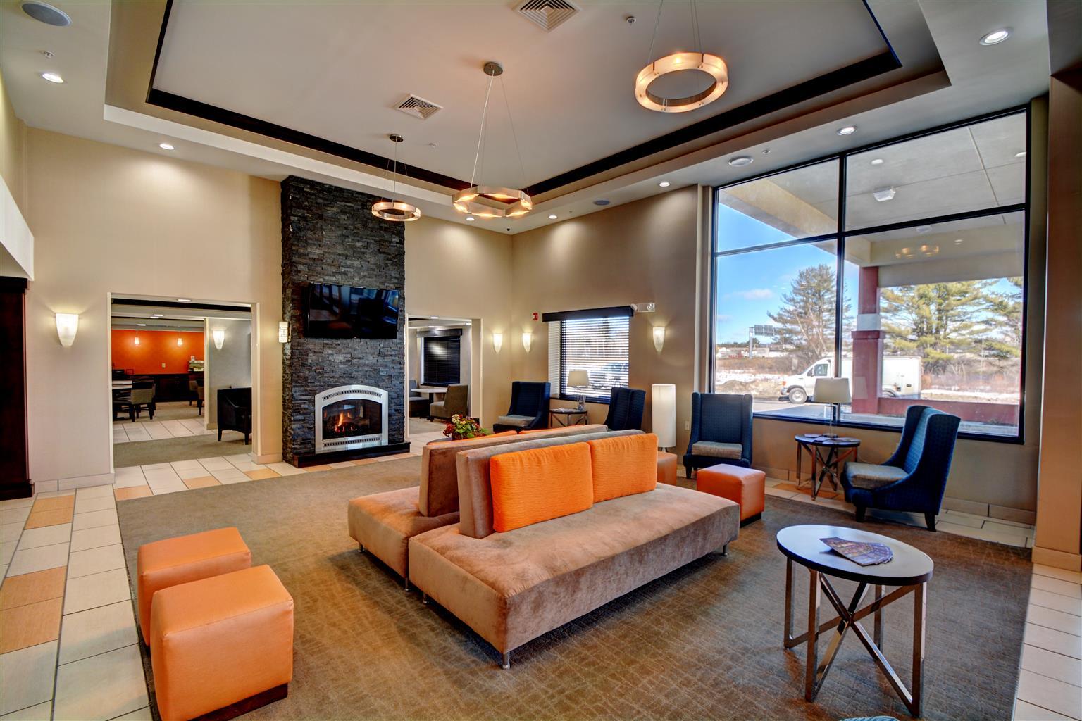 Best Western Plus Keene Hotel Esterno foto
