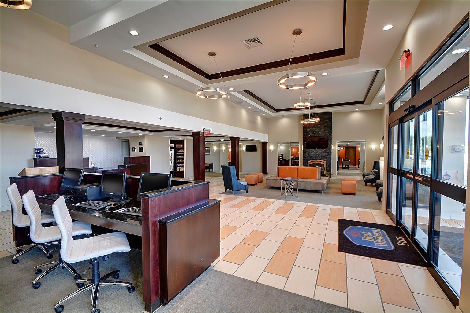 Best Western Plus Keene Hotel Esterno foto