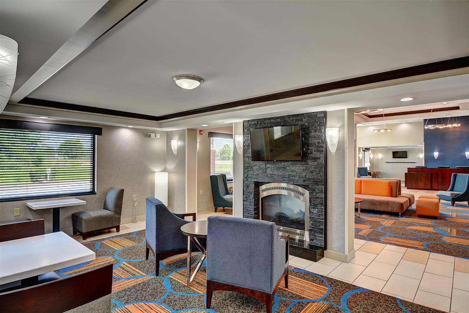Best Western Plus Keene Hotel Esterno foto